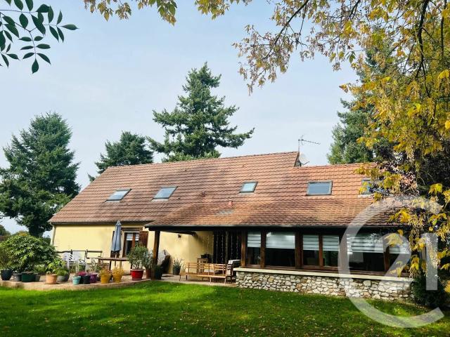 Maison 7 pièces 204 m²