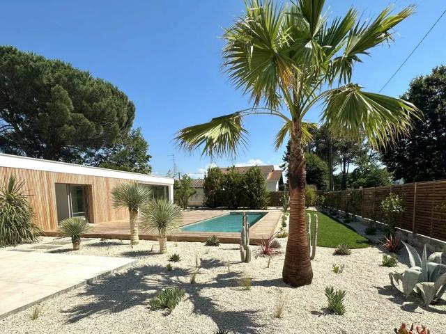 Maison 7 pièces 204 m²