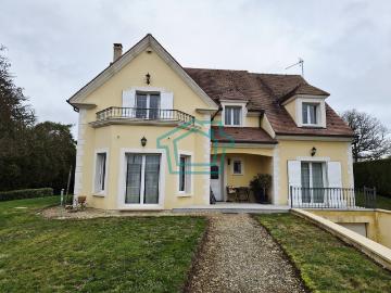 Maison 6 pièces 198 m²