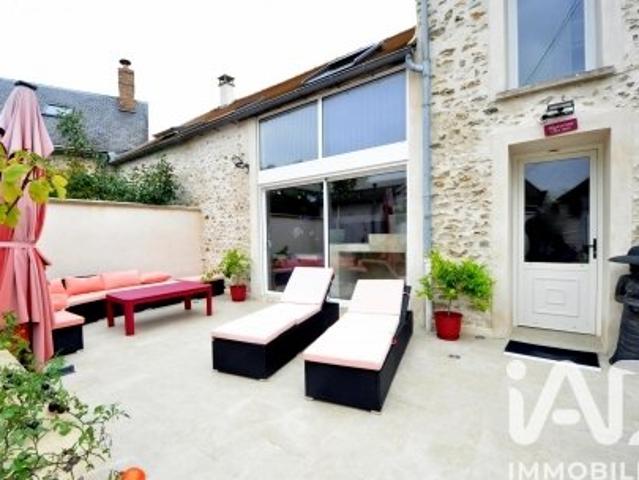 Maison 7 pièces 205 m²