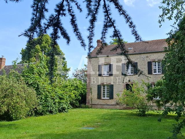 Maison 7 pièces 205 m²