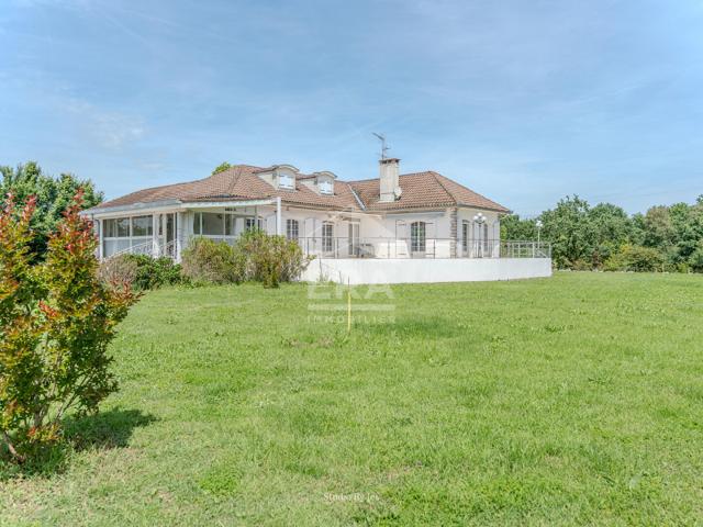 Maison 7 pièces 185 m²