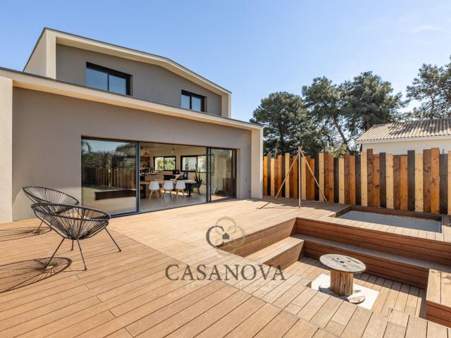 Maison 7 pièces 205 m²