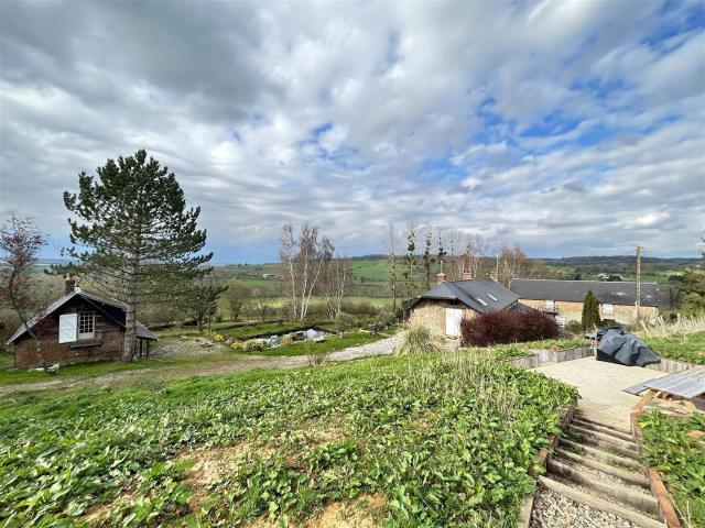 Maison 7 pièces 205 m²