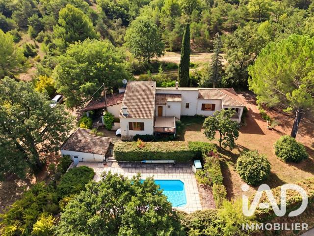 Maison 7 pièces 205 m²