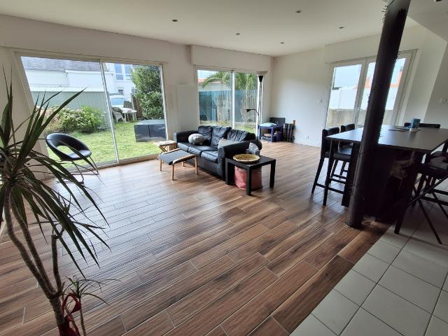 Maison 7 pièces 205 m²
