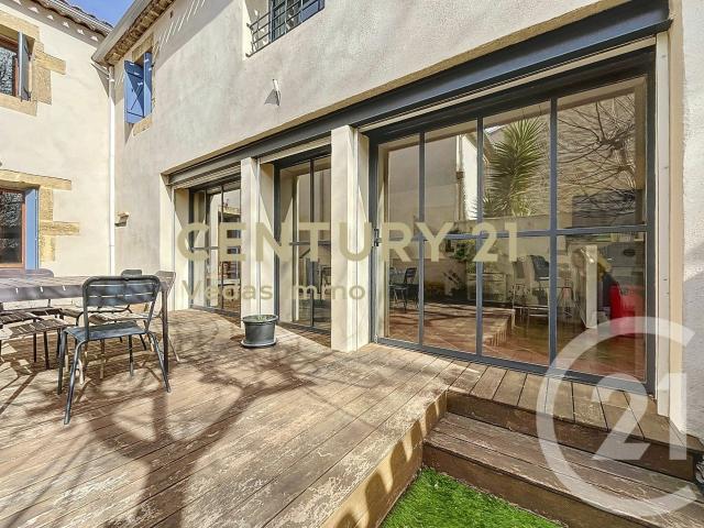 Maison 7 pièces 205 m²