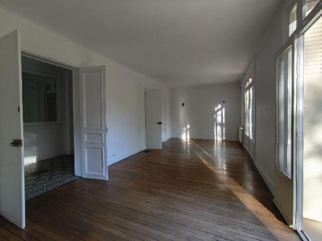 Maison 7 pièces, 205 m² à louer à Valmondois 95760