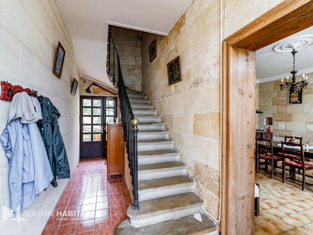 Maison 7 pièces 206 m²