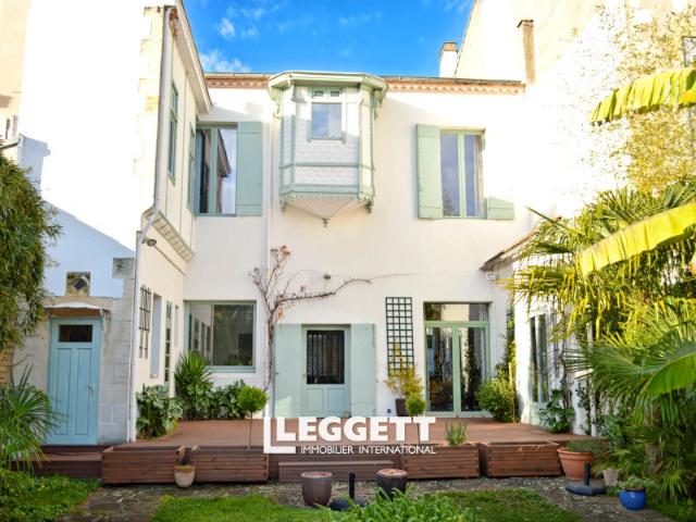 Maison 7 pièces 206 m²
