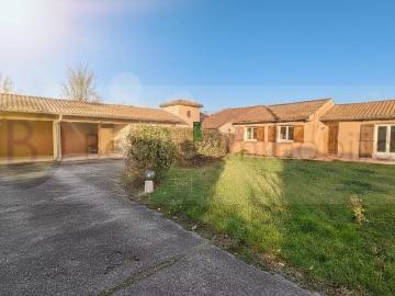 Maison 7 pièces 237 m²