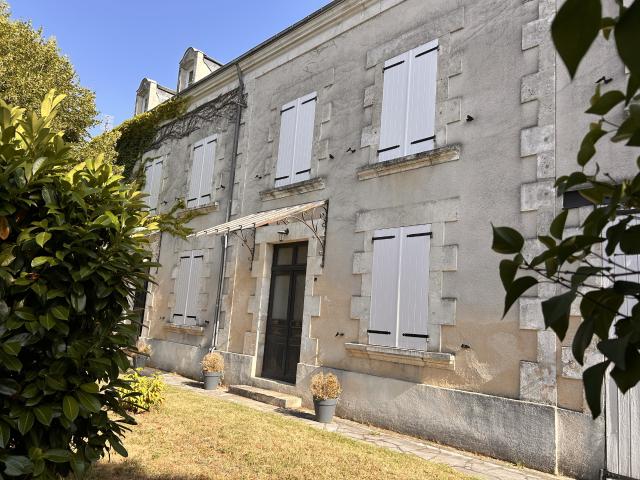 Maison 7 pièces 207 m²
