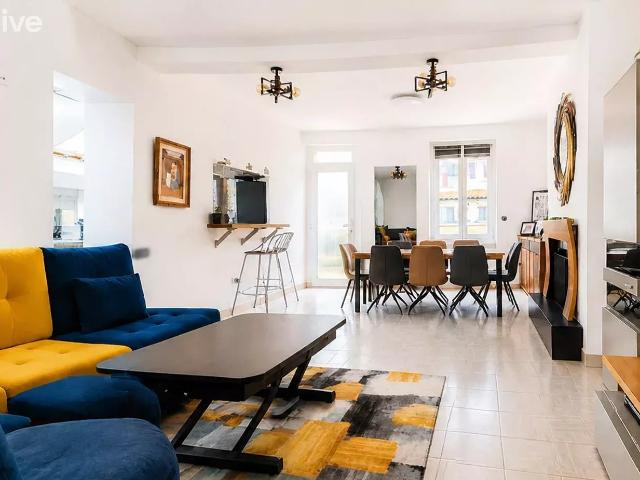 Maison 7 pièces 207 m²