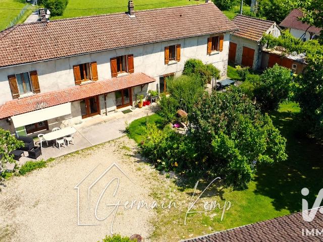 Maison 7 pièces 207 m²