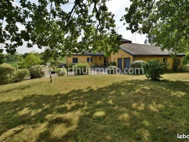 Maison 7 pièces 207 m²