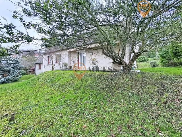 Maison 7 pièces 207 m²