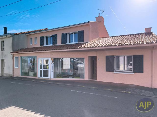 Maison 7 pièces 208 m²