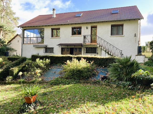 Maison 7 pièces 208 m²