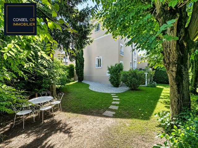 Maison 7 pièces 208 m²