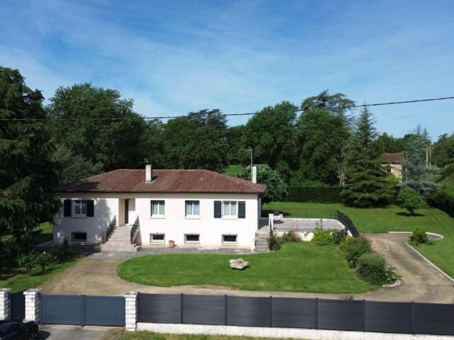 Maison 7 pièces 208 m²