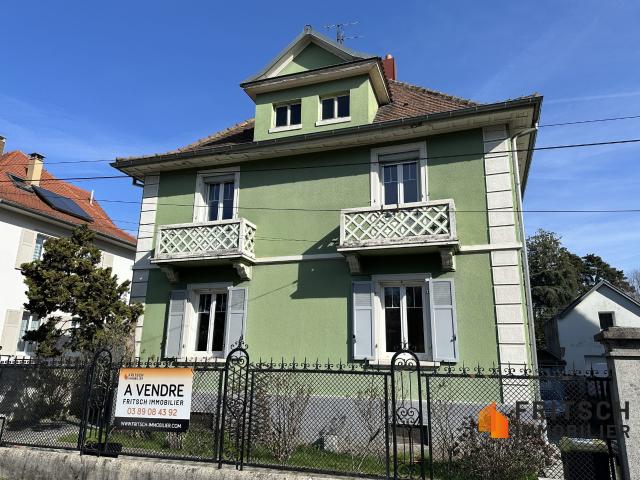 Maison 7 pièces 208 m²