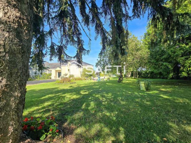 Maison 7 pièces 208 m²