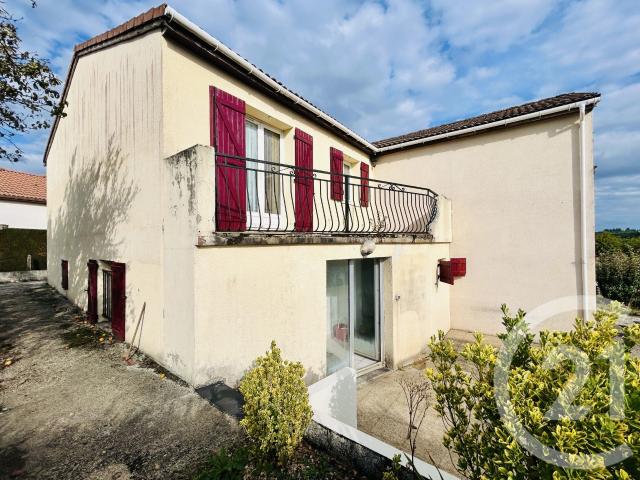 Maison 7 pièces 208 m²