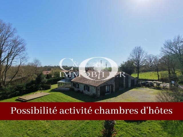 Maison 7 pièces 209 m²