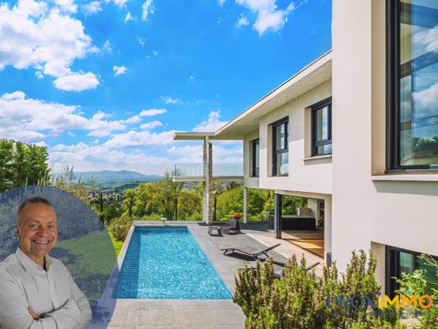 Maison 7 pièces 209 m²