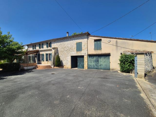 Maison 7 pièces 209 m²