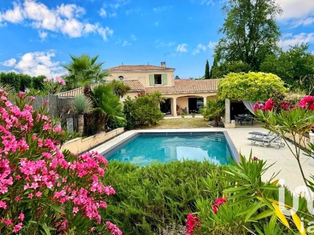 Maison 7 pièces 200 m²