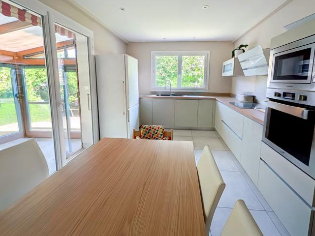 Maison 7 pièces 200 m²