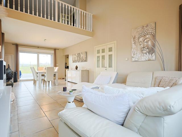 Maison 7 pièces 200 m²