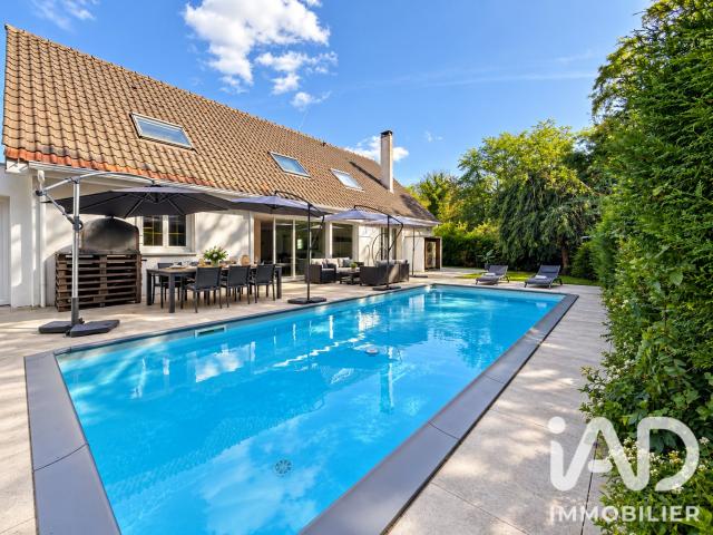 Maison 7 pièces 200 m²
