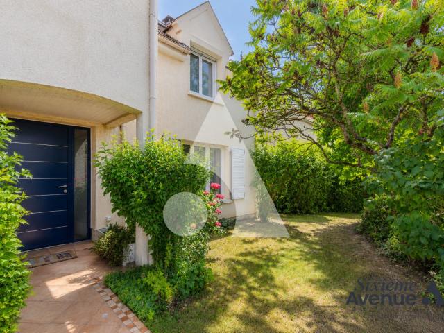 Maison 7 pièces 200 m²