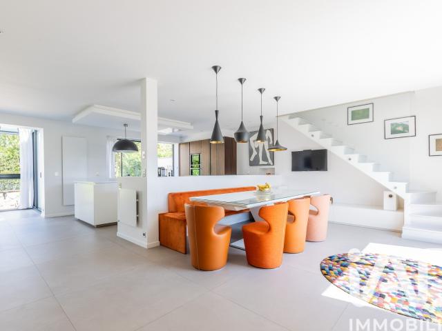 Maison 7 pièces 200 m²