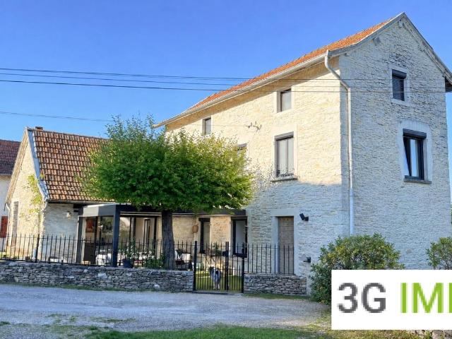 Maison 7 pièces 200 m²