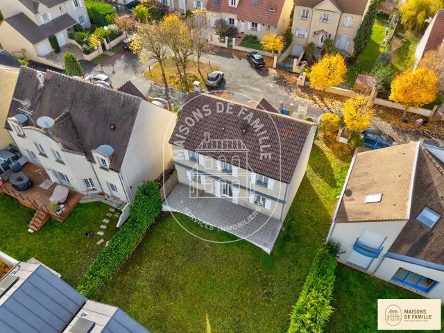 Maison 7 pièces 200 m²