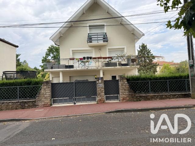 Maison 7 pièces 200 m²