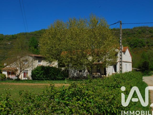Maison 7 pièces 200 m²