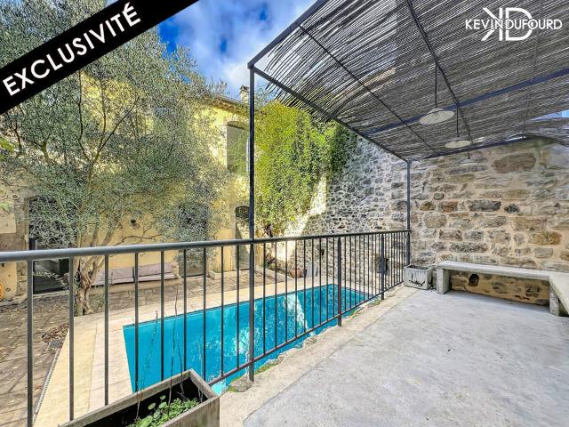 Maison 7 pièces 200 m²