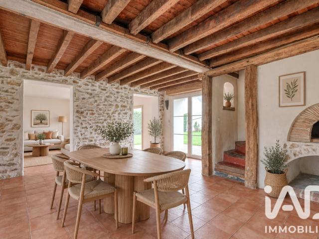 Maison 7 pièces 200 m²
