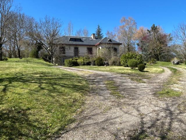 Maison 7 pièces 200 m²