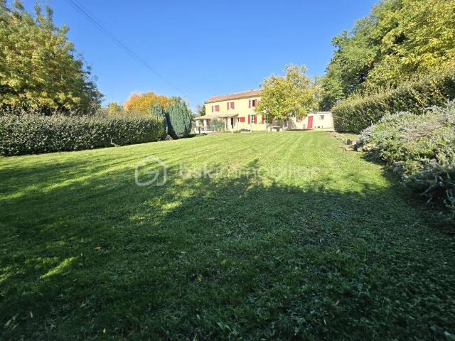 Maison 7 pièces 200 m²