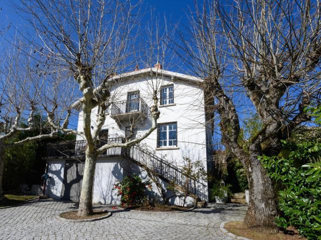Maison 7 pièces 200 m²