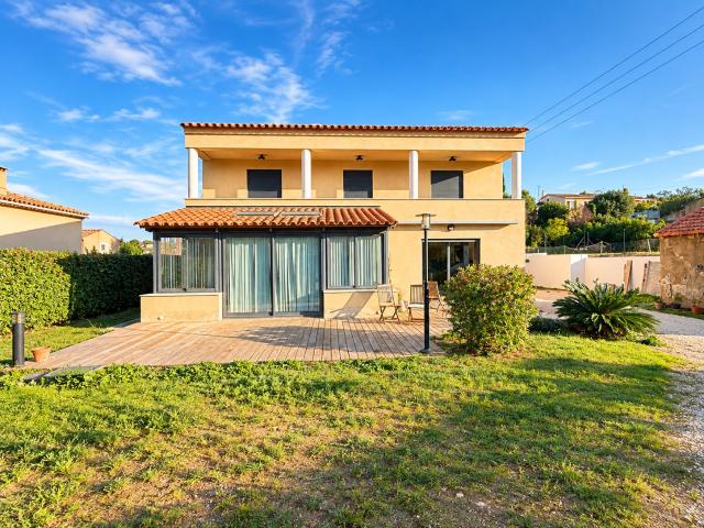 Maison 7 pièces 200 m²