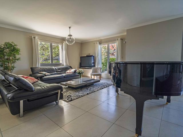 Maison 7 pièces 200 m²