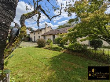 Maison 7 pièces 200 m²