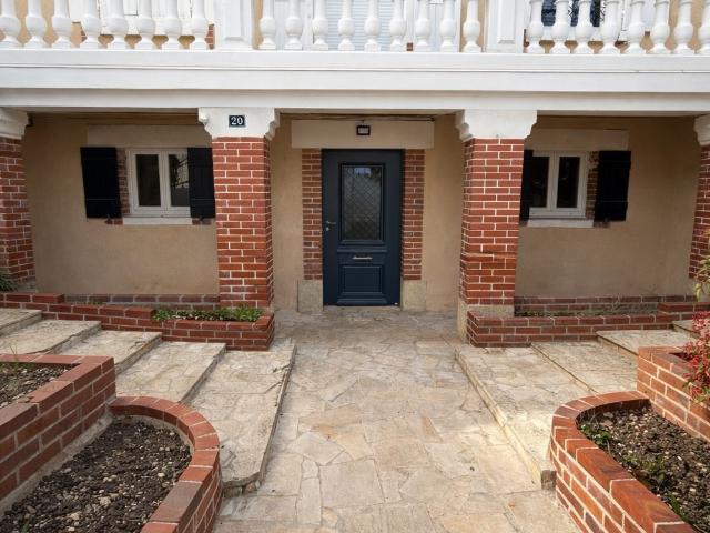 Maison 7 pièces 200 m²