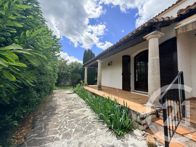 Maison 7 pièces 200 m²